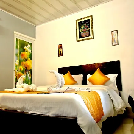 The Wayside Cottage Munnar Exterior photo